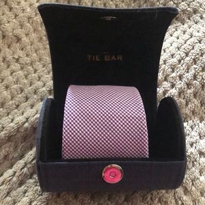 The Tie Bar Men’s Necktie